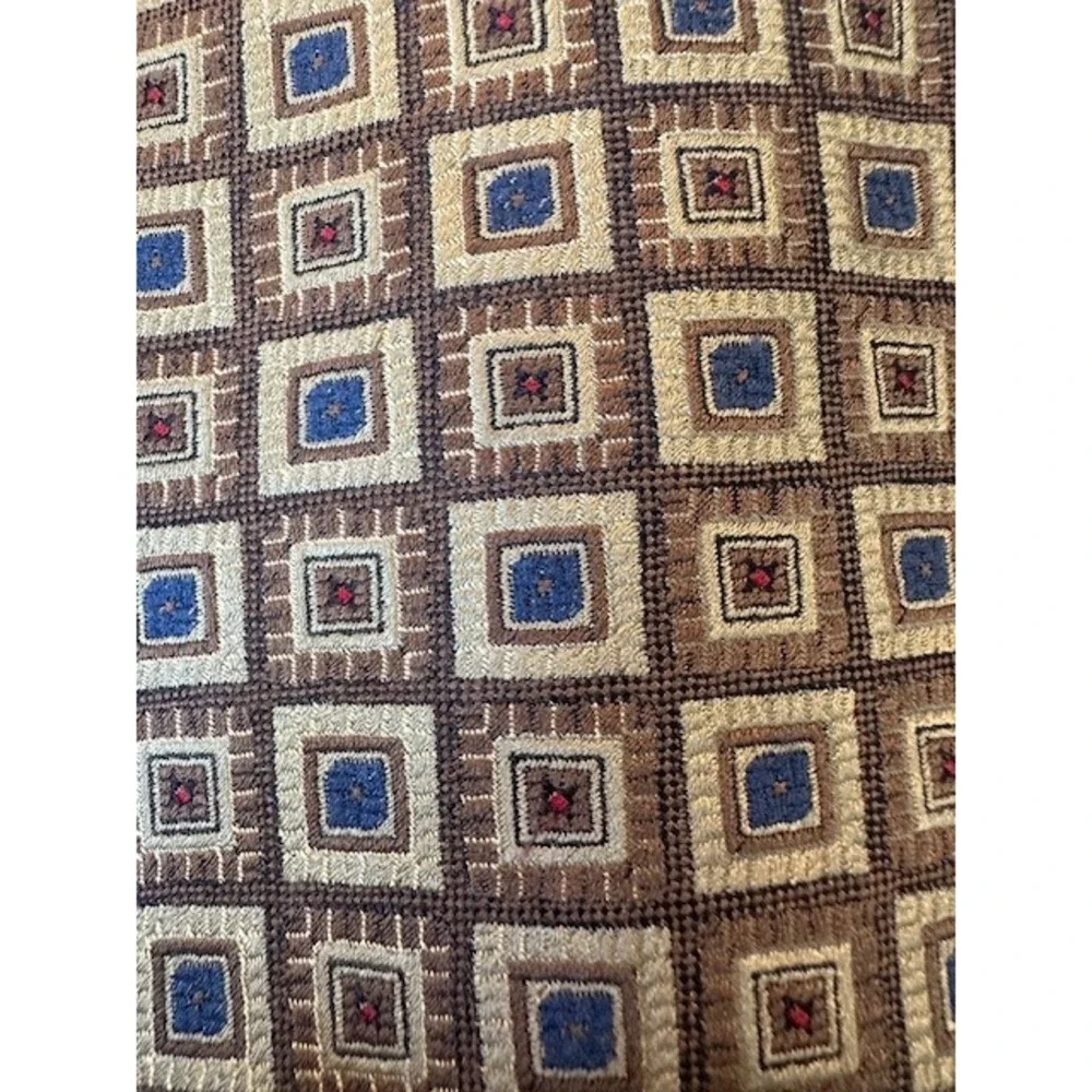 Bugatti Mens Silk Necktie Brown Tan Blue Geometric Square Pattern Medallion‎ Tie